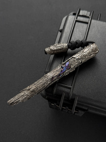 Xunmu One-Off Titanium Deadwood Lanyard Bead – Handmade Lizard Nature EDC Art Piece