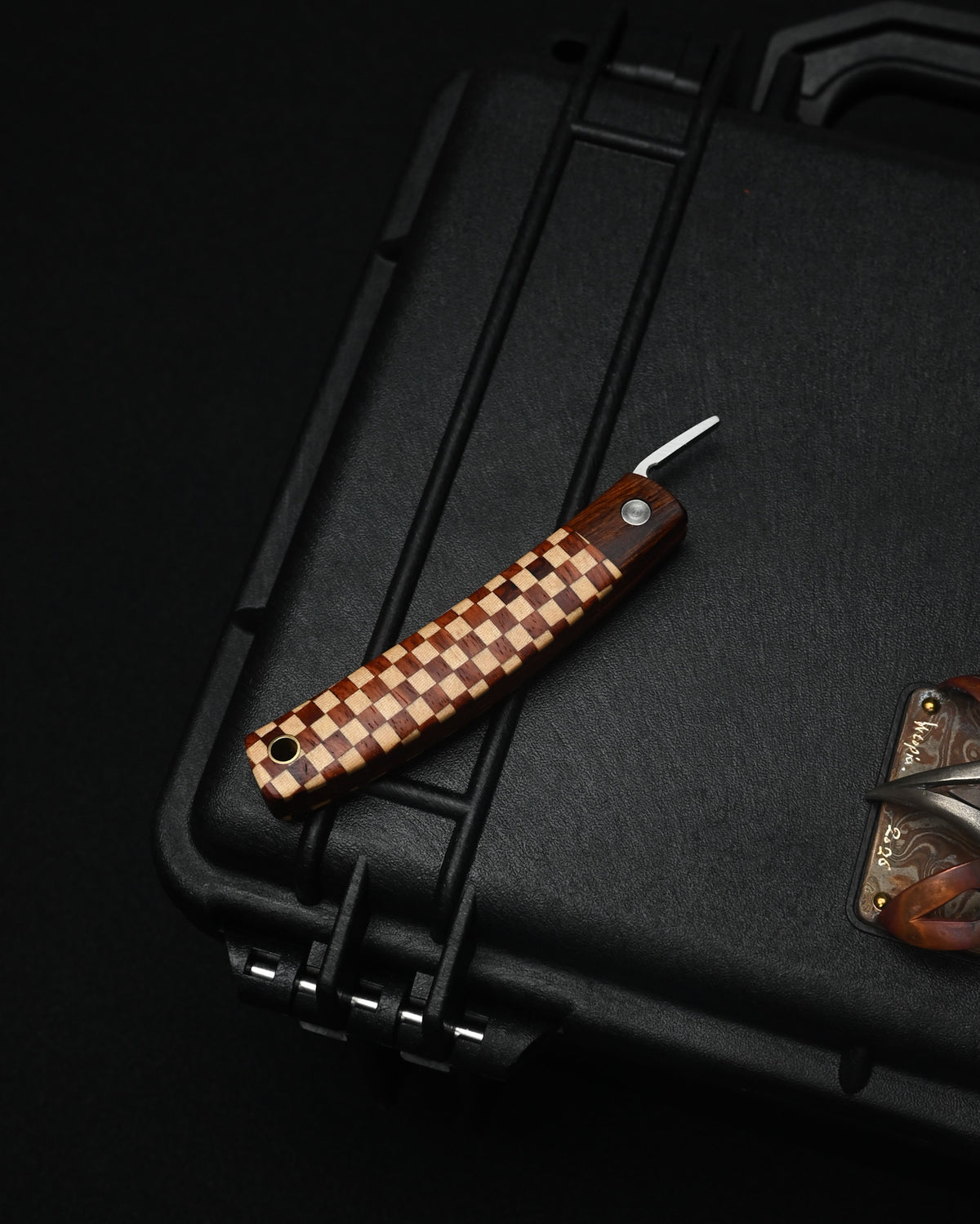 Yoshimi Koto Handmade Higonokami EDC Folding Knife K2616 – VG10 / Stabilized Wood