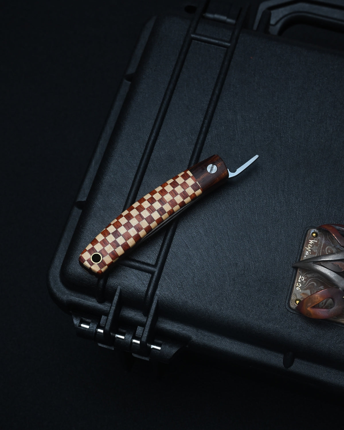 Yoshimi Koto Handmade Higonokami EDC Folding Knife K2616 – VG10 / Stabilized Wood