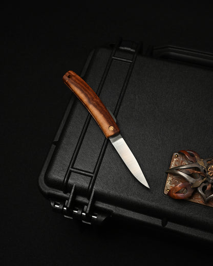 Yoshimi Kotoh Higonokami-Style EDC Friction Folder – VG10 / Karin Wood