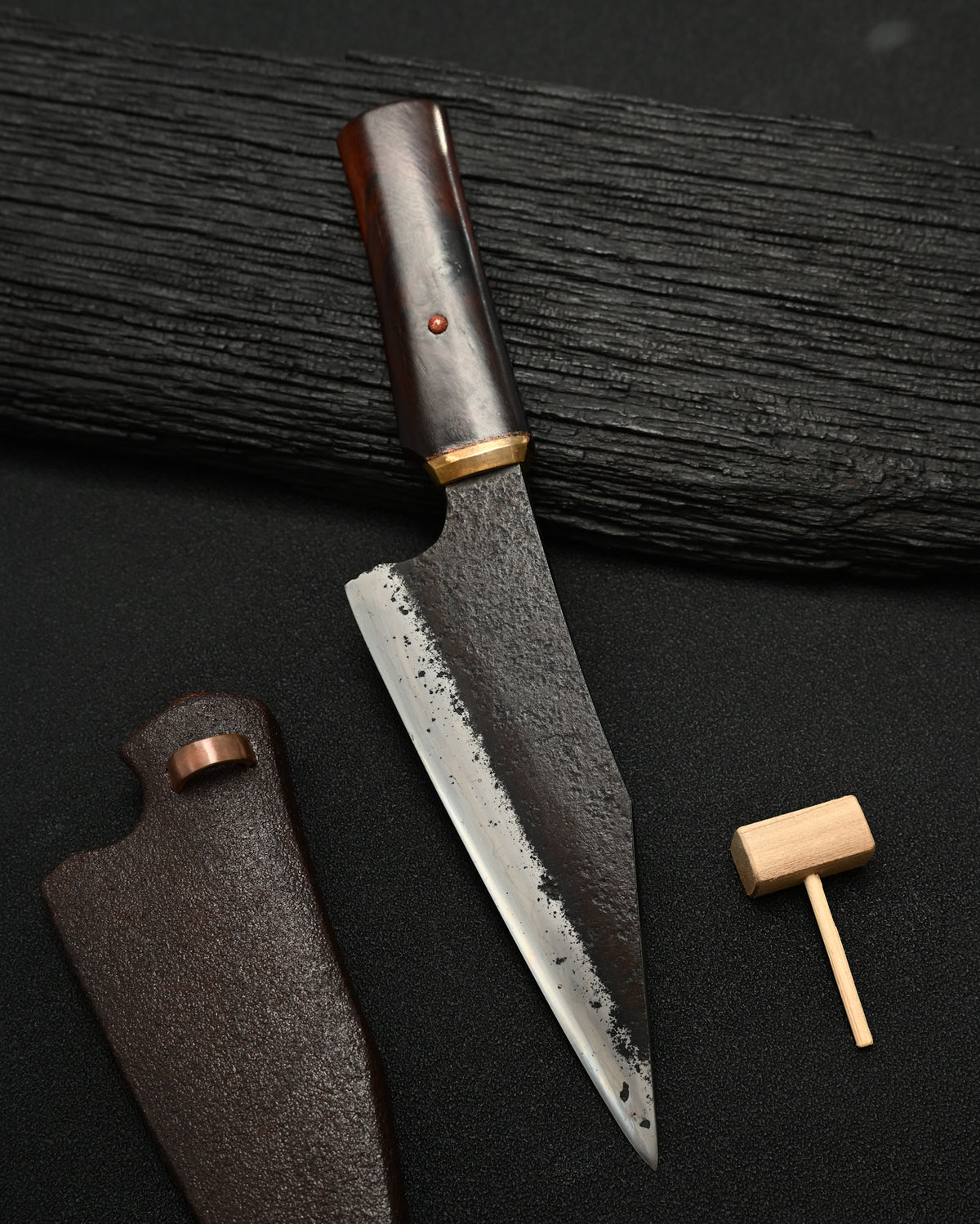 Rare ONE-OFF Yukio Nibe NO.R5-26 Custom Knife – Warikomi Carbon Steel / Sabiji Finish / Urushi Wood Handle / Japan