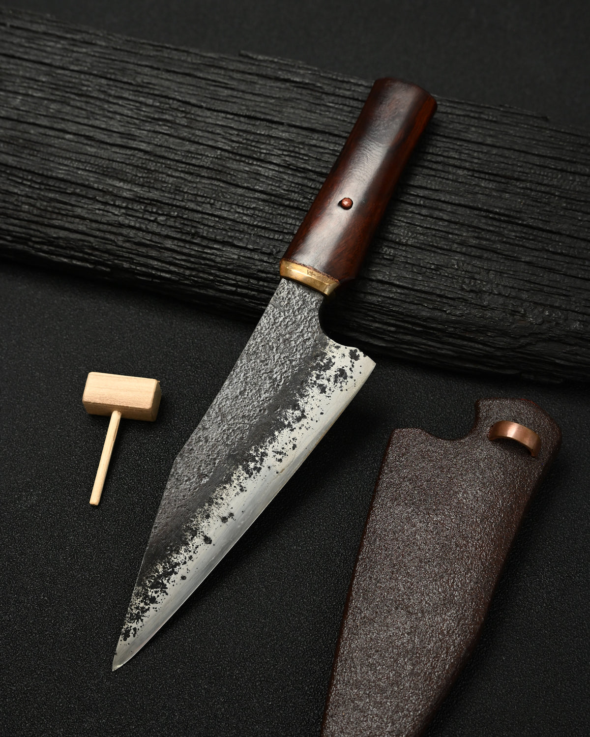 Yukio Nibe NO.R5-26 rare ONE-OFF Japanese custom knife featuring a carbon steel blade with Hagane Wariire construction and Sabiji finish, Fuki-urushi wooden handle with brass accents, and lacquered Ho wood sheath with copper details