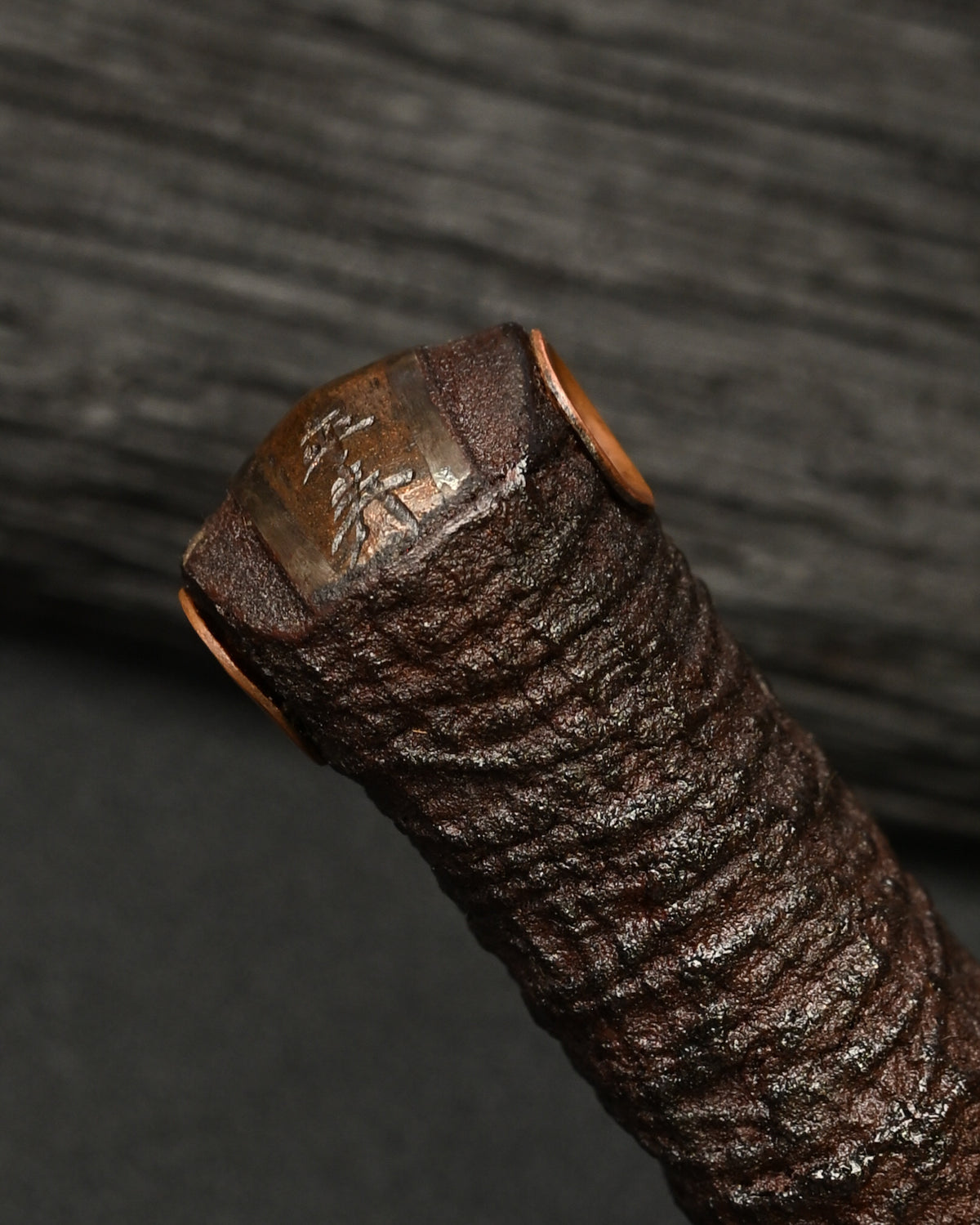 Rare ONE-OFF Yukio Nibe NO.R5-37 Custom Art Knife – Forged Carbon Steel / Sabiji Finish / Lacquered Wood / Japan
