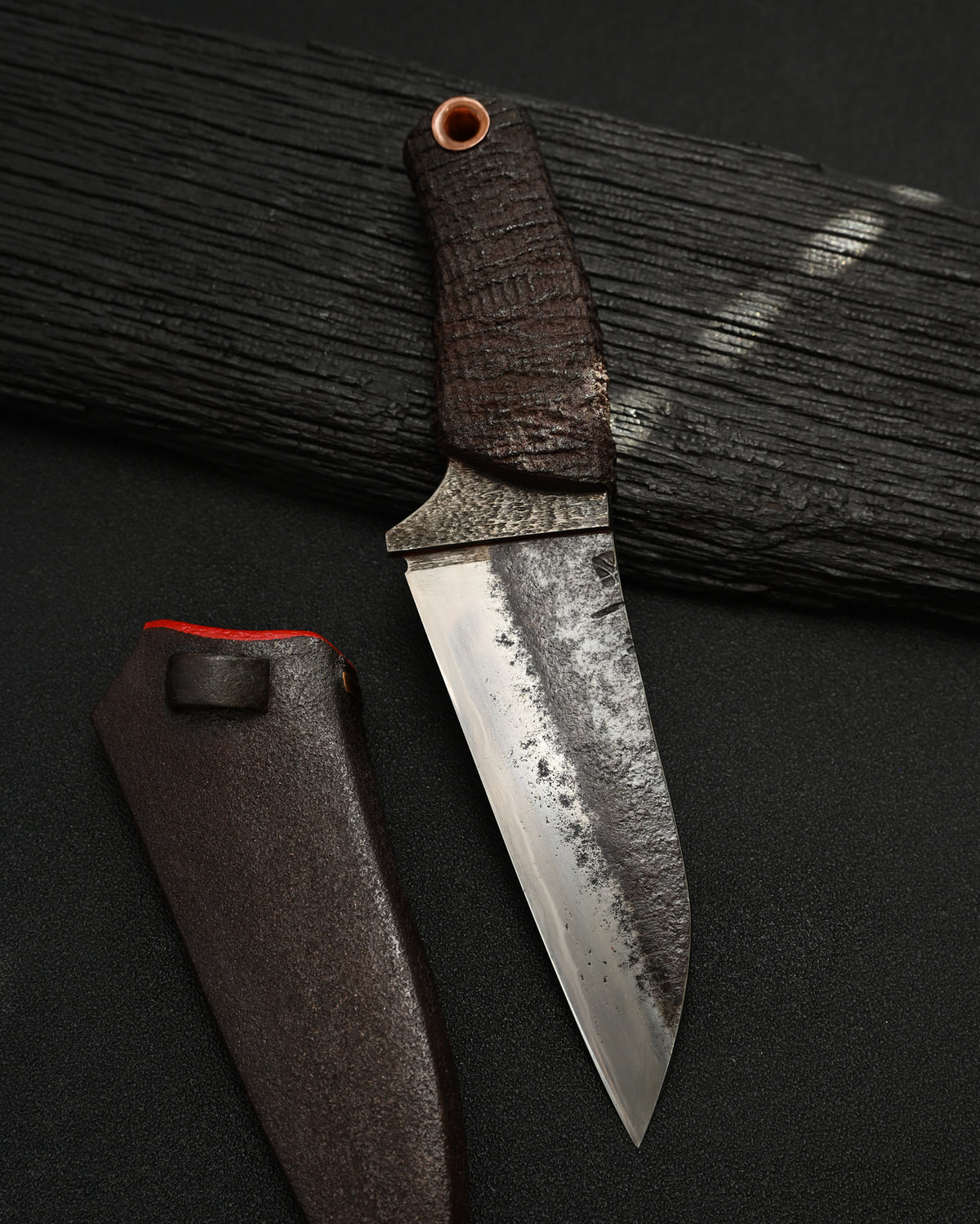 Rare ONE-OFF Yukio Nibe NO.R5-37 Custom Art Knife – Forged Carbon Steel / Sabiji Finish / Lacquered Wood / Japan