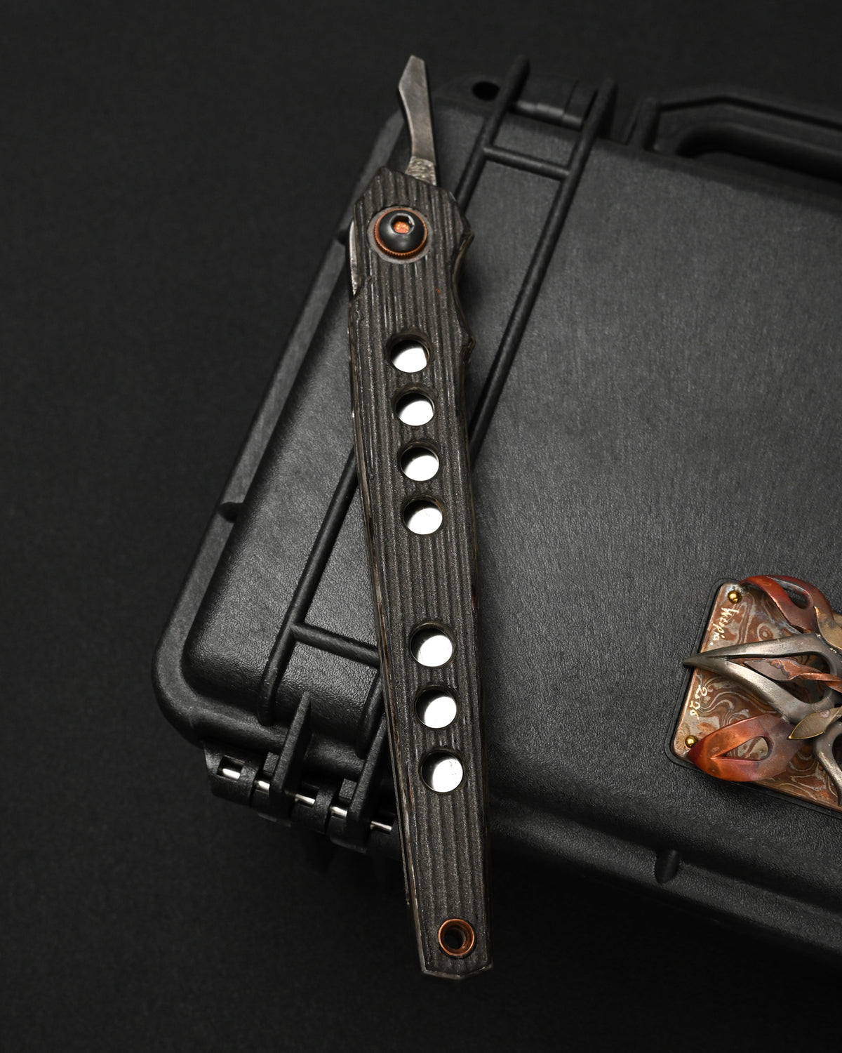 Ultra-Rare ONE-OFF Yukio Nibe Custom Folding Knife NO.R8-1 – Reclaimed Japanese Sword Steel / Iron Handle / Heiju Signature