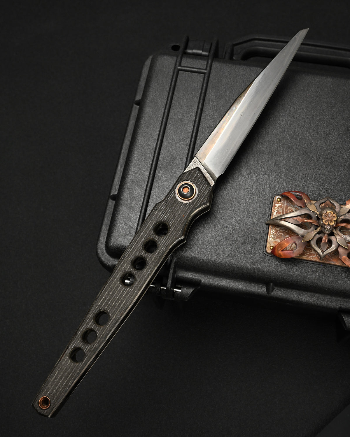Ultra-Rare ONE-OFF Yukio Nibe Custom Folding Knife NO.R8-1 – Reclaimed Japanese Sword Steel / Iron Handle / Heiju Signature